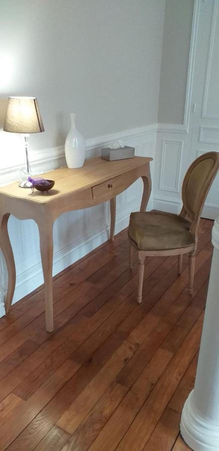 Le Chateau De La Brosse Chambres D'Hotes Brinay  Eksteriør billede